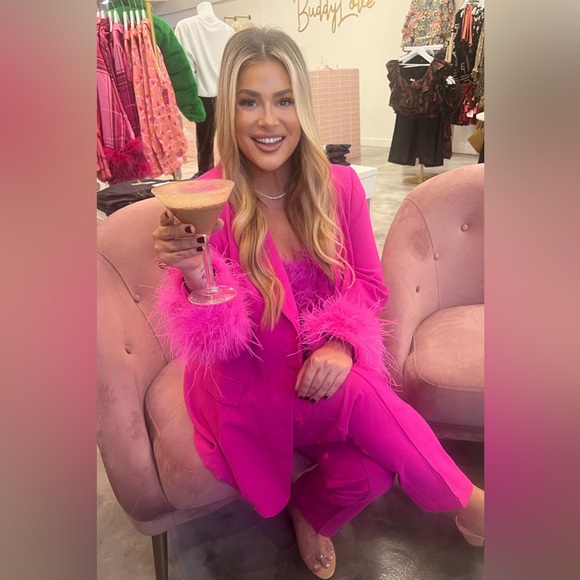 Pink Women’s matching Suit - Picture 4 of 11